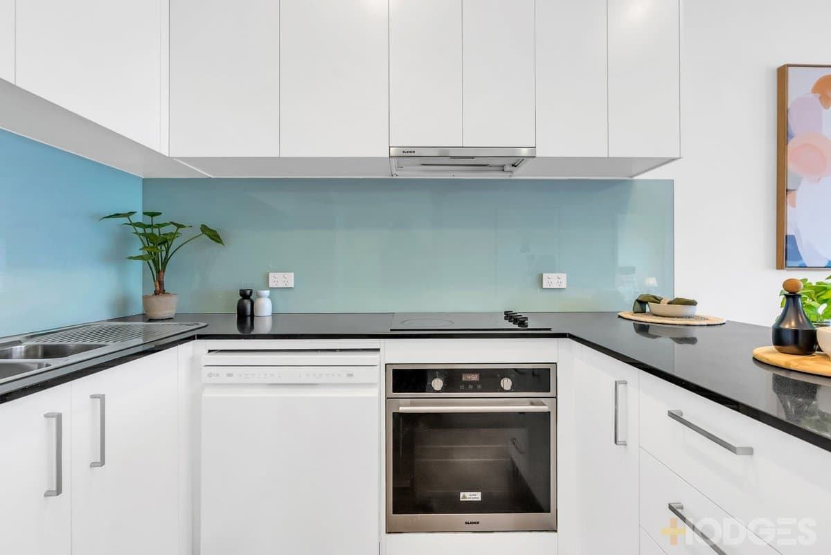 65/80 Balcombe Road, Mentone - Thumbnail 2