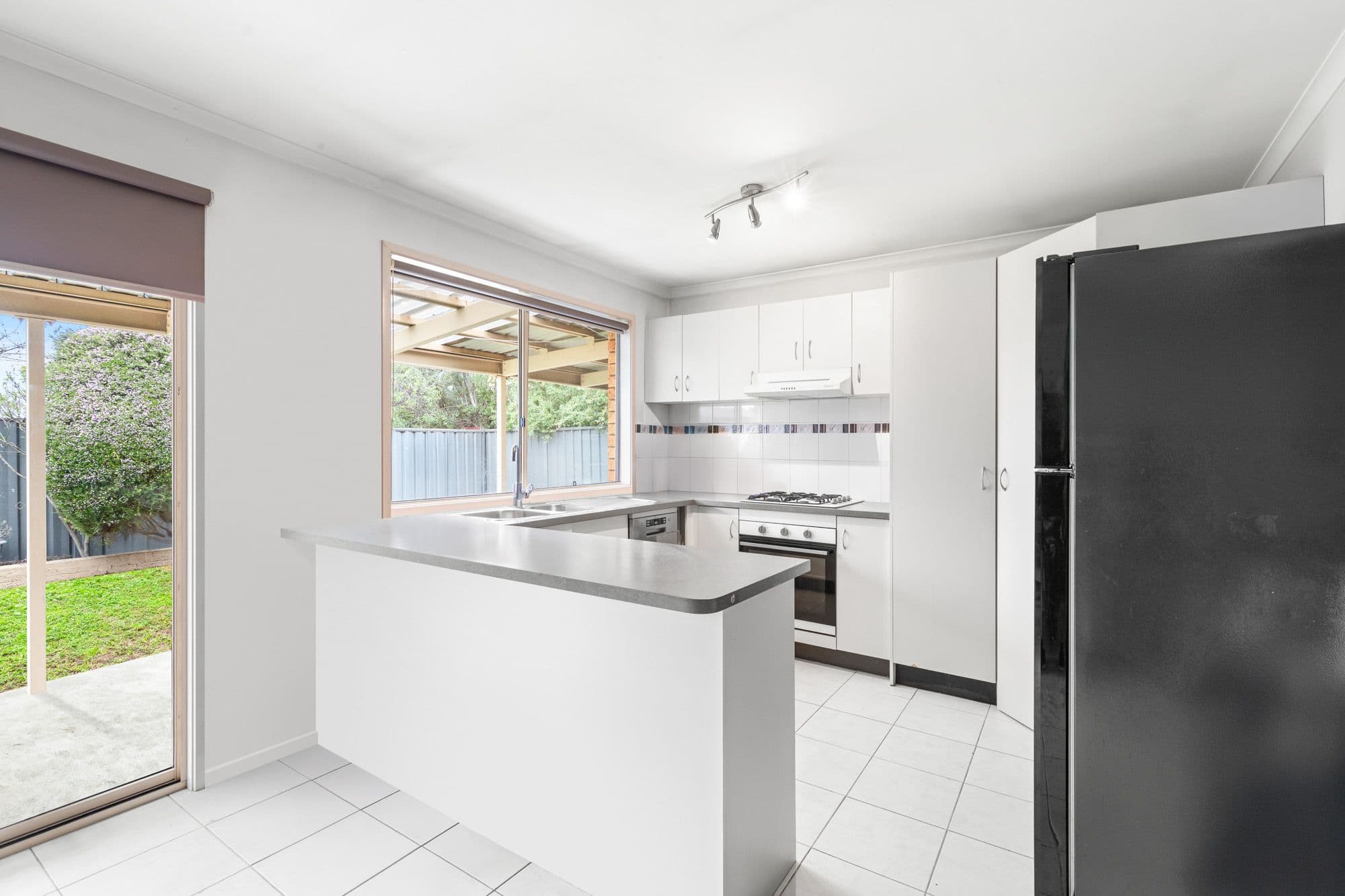 13 Dawson Crescent , MANOR LAKES VIC 3024, Manor Lakes - Thumbnail 4