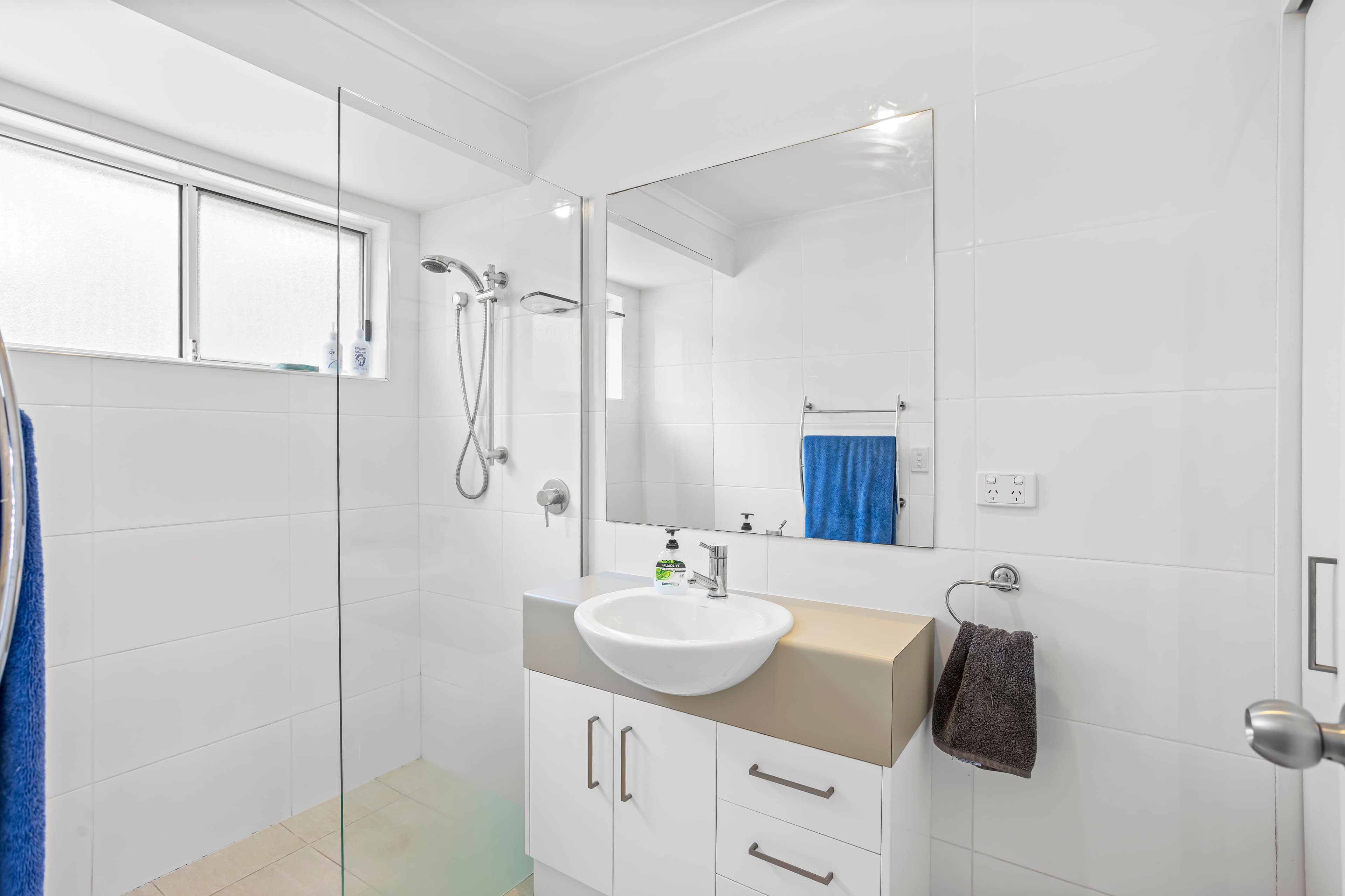 69 Usher Avenue , Labrador QLD 4215, Labrador - Thumbnail 5