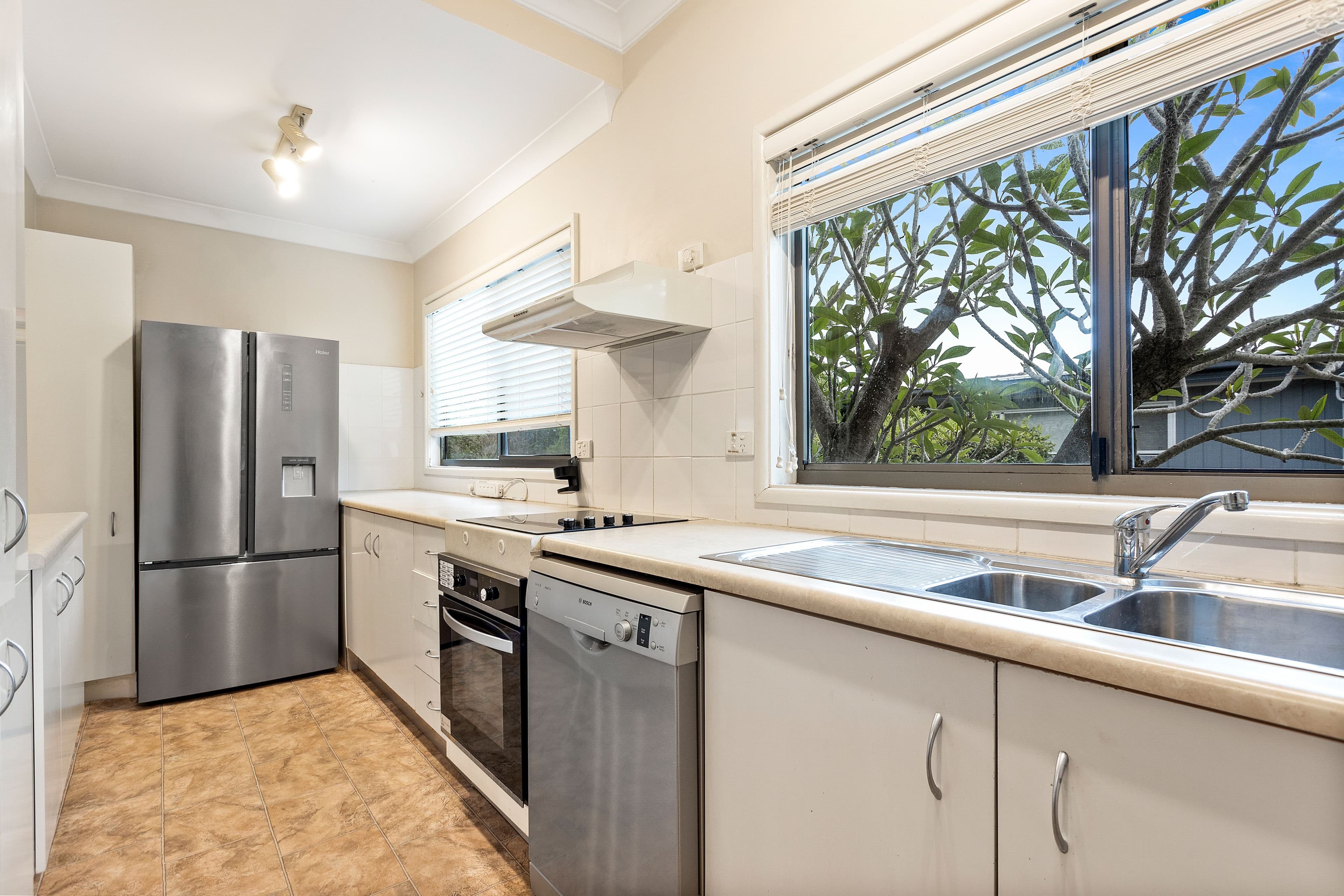 22 Lombard Avenue , Fairy Meadow NSW 2519, Fairy Meadow - Thumbnail 3