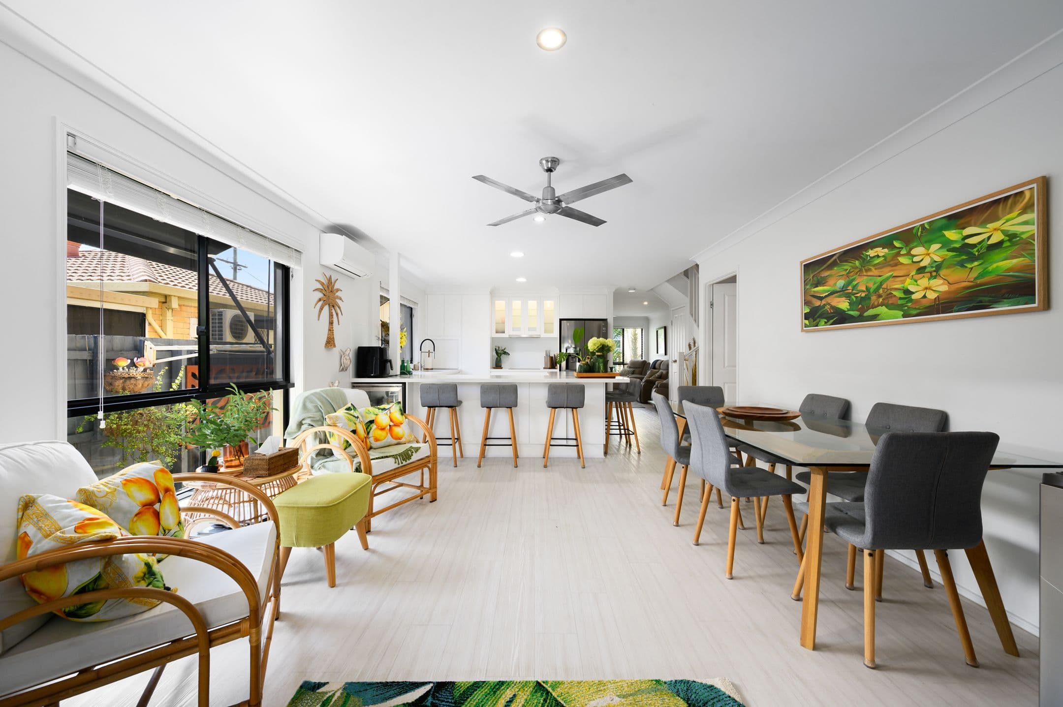 16 Eider Avenue , Paradise Point QLD 4216, Paradise Point - Thumbnail 4