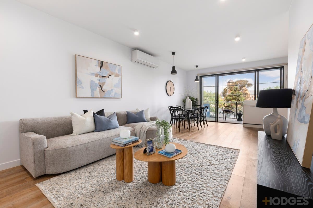4/657 Nepean Highway, Brighton East - Image 1