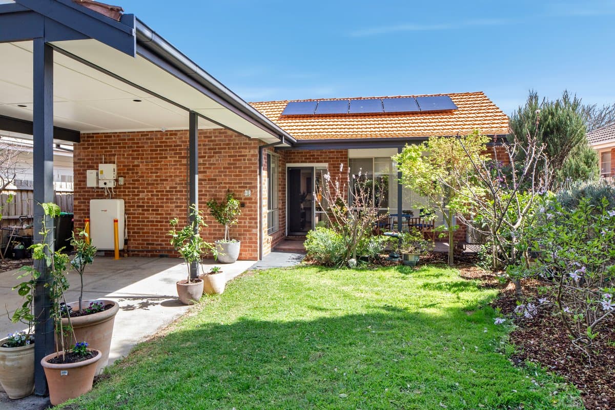 1/3 Field Street, Hampton - Image 1