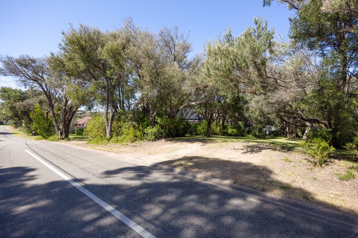 17 Fairway Drive, Rye - Thumbnail 3