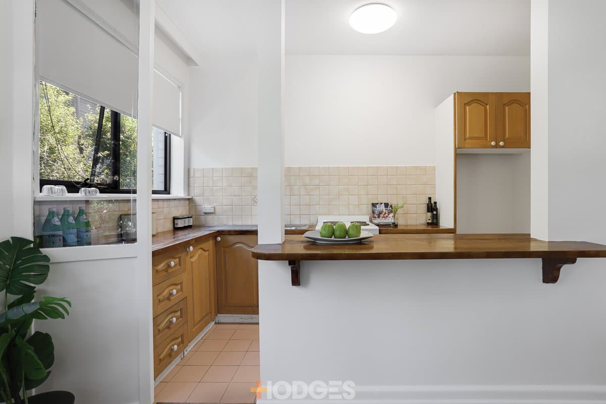 7/56 Byron Street, Elwood - Thumbnail 2
