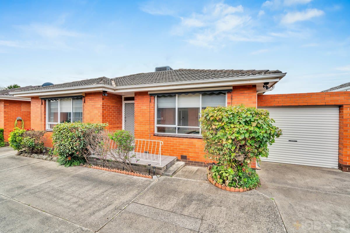 2/35-37 Balcombe Road, Mentone - Image 1