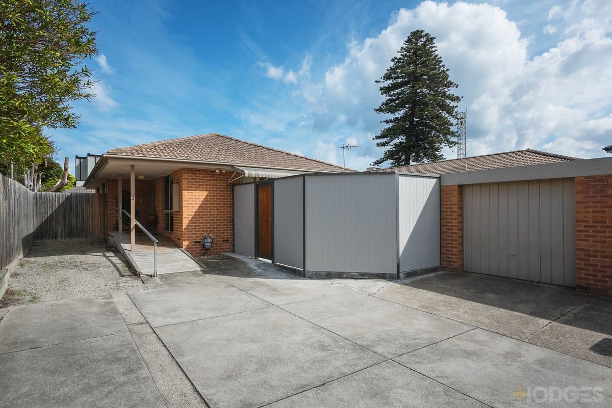 2/30 Clydebank Road, Edithvale - Image 1