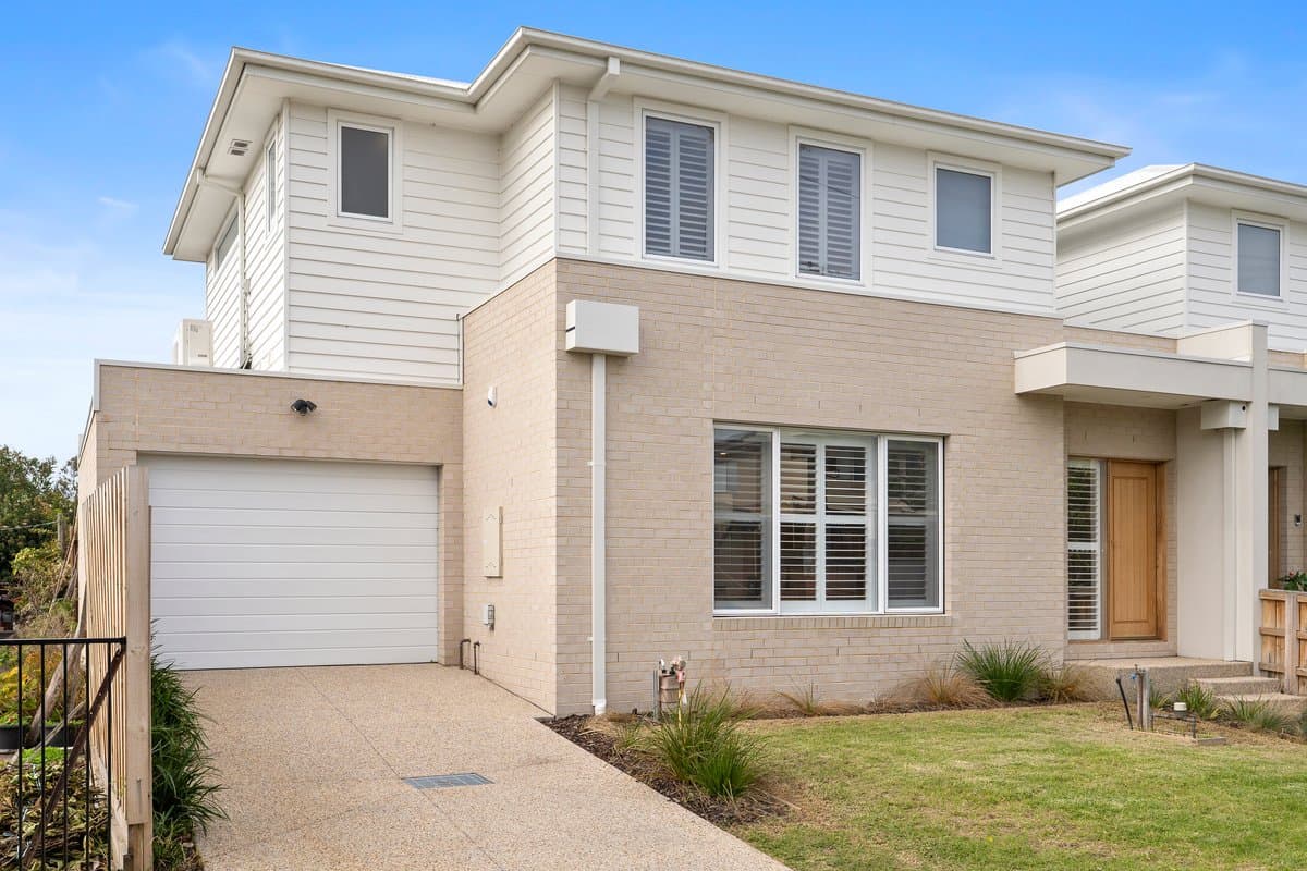 15 Spensley Street, Rosebud - Image 1