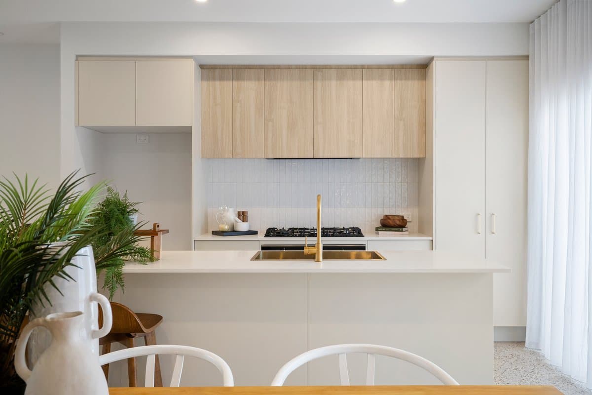 15 Spensley Street, Rosebud - Thumbnail 2