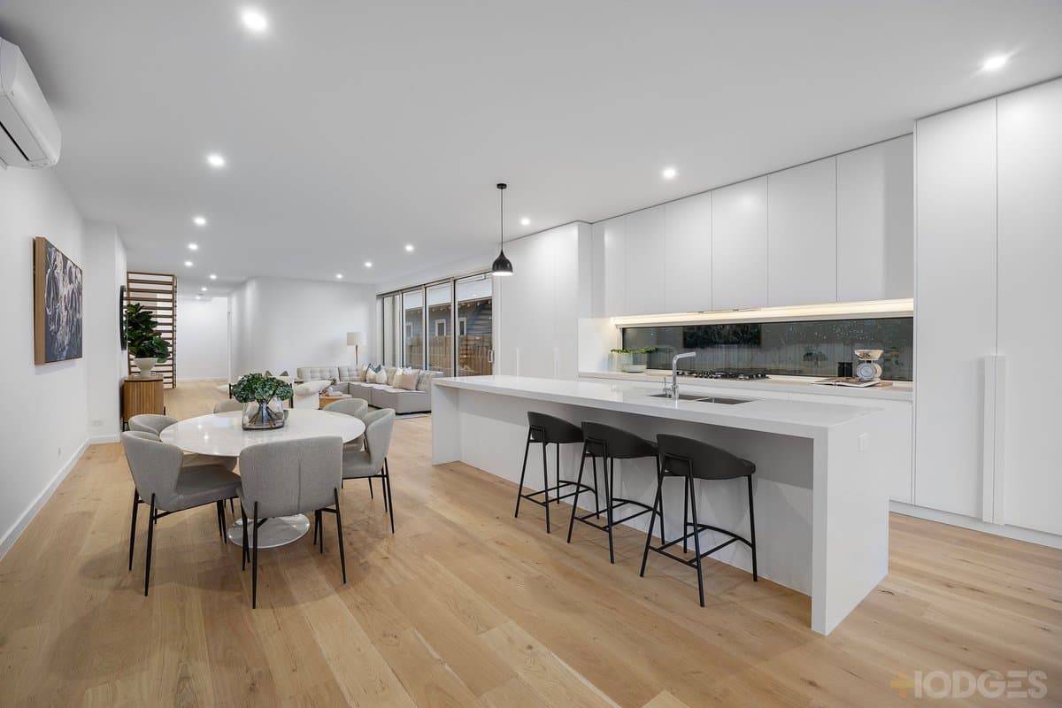 21A Raynes Park Road, Hampton - Thumbnail 6