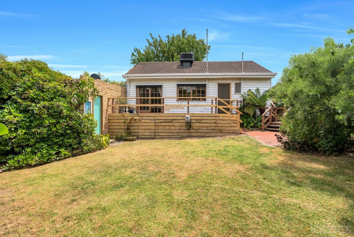 24 Carrier Avenue, Parkdale - Thumbnail 3
