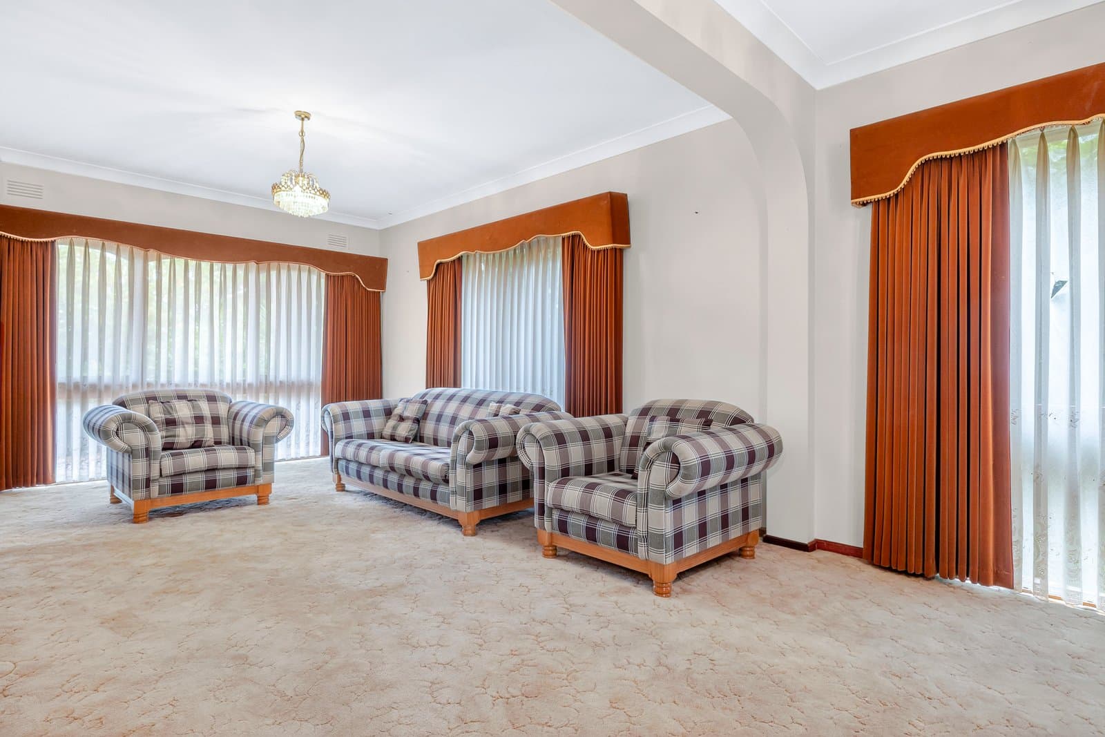 8 Telopea Place, Burwood East, Burwood East - Thumbnail 2
