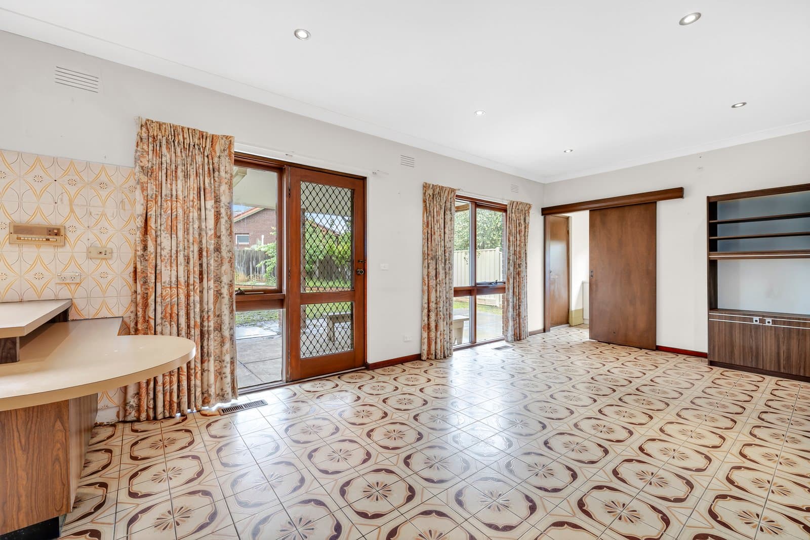 8 Telopea Place, Burwood East, Burwood East - Thumbnail 4
