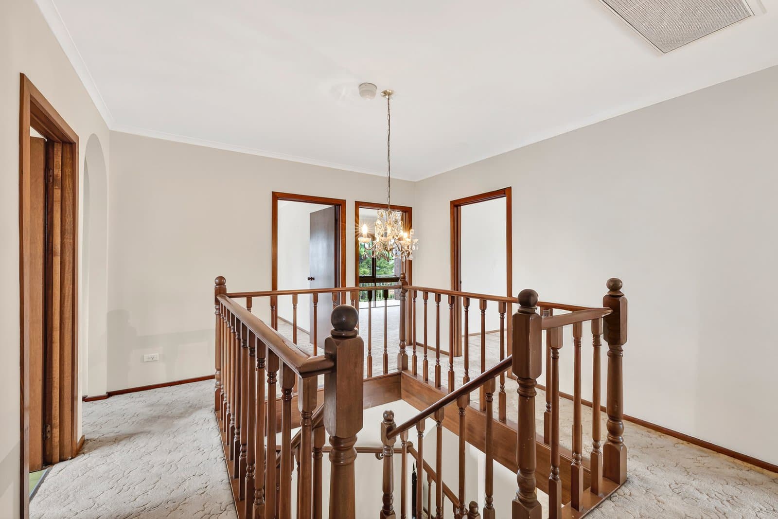 8 Telopea Place, Burwood East, Burwood East - Thumbnail 6