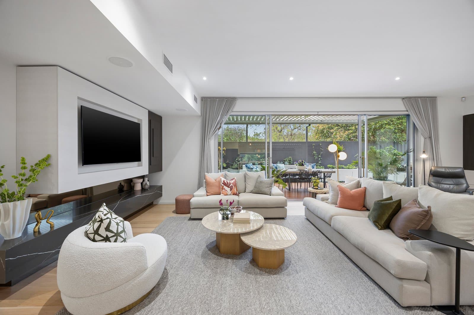 6A Chislehurst Road, Hampton, Hampton - Thumbnail 2