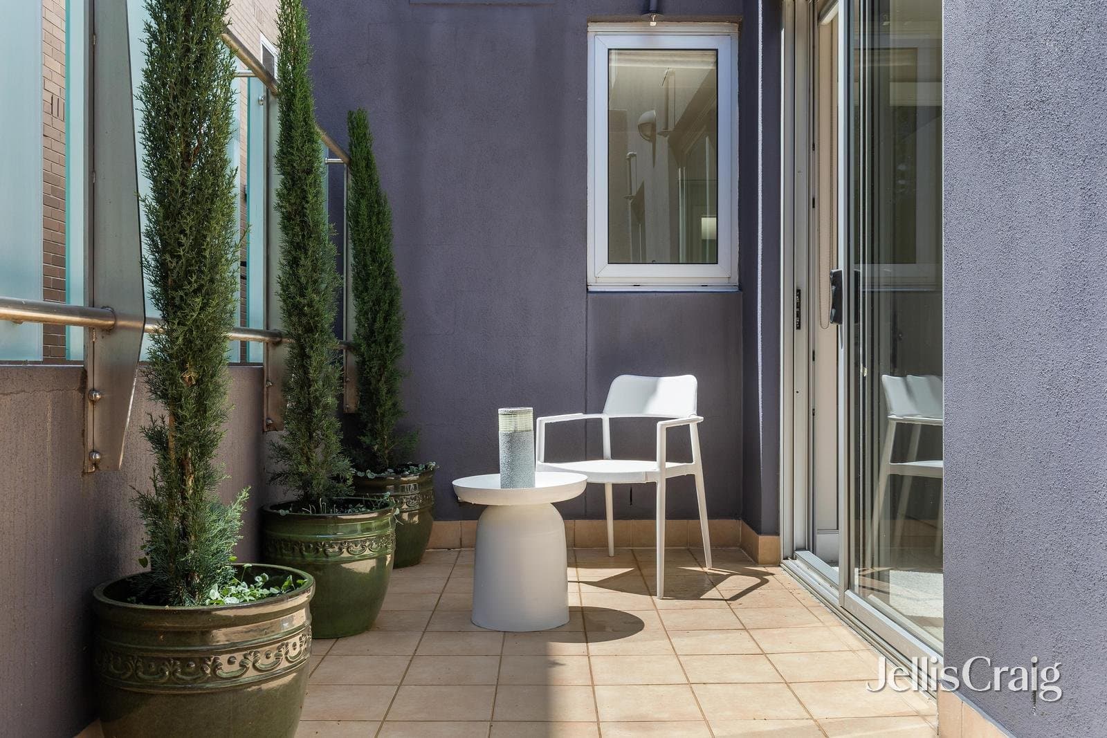 2/84 Cromwell Road, South Yarra, South Yarra - Image 1