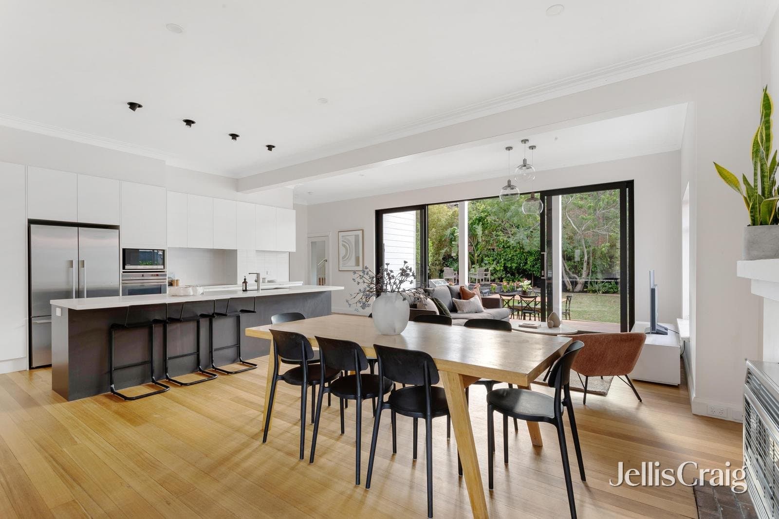 9 Clee Street, Mckinnon, McKinnon - Thumbnail 4