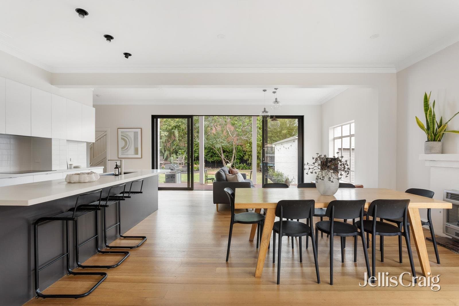 9 Clee Street, Mckinnon, McKinnon - Thumbnail 8