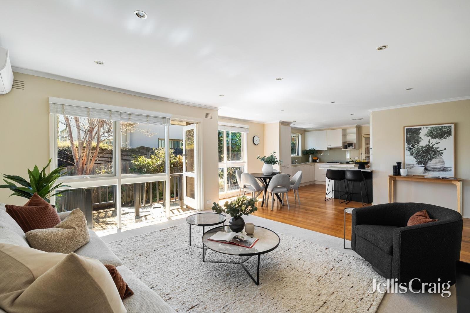 2/58 Anderson Road, Hawthorn East, Hawthorn East - Thumbnail 2