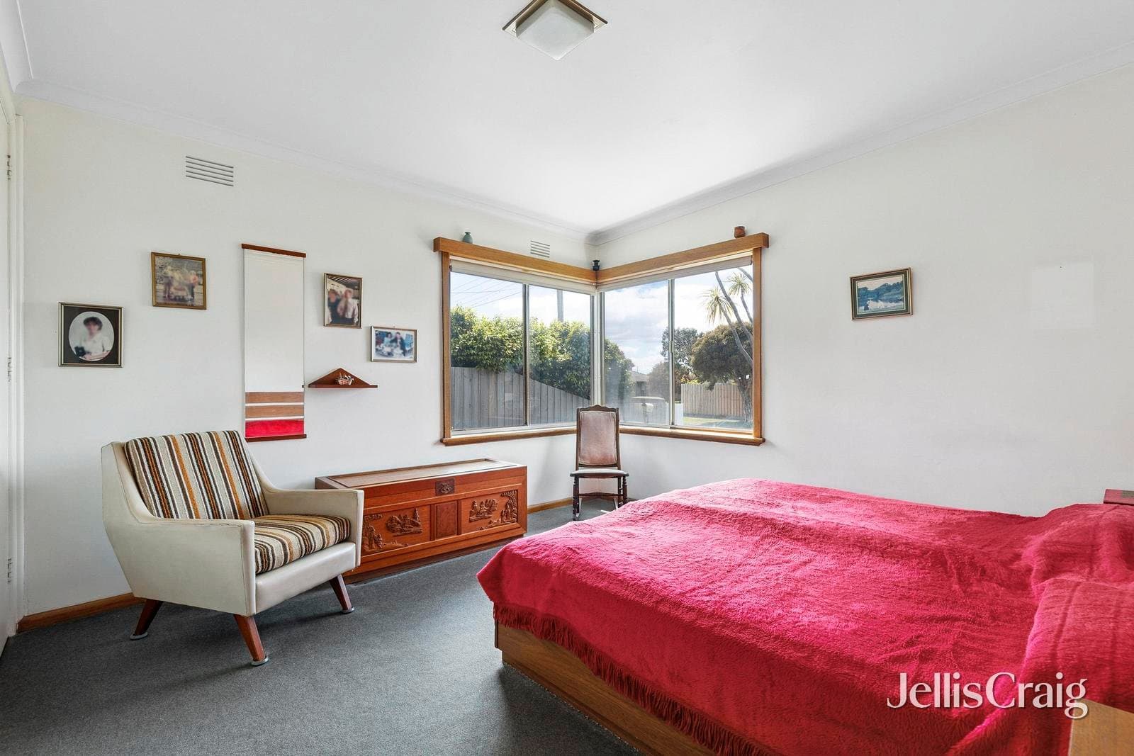 54 Graylea Avenue, Herne Hill, Herne Hill - Thumbnail 6