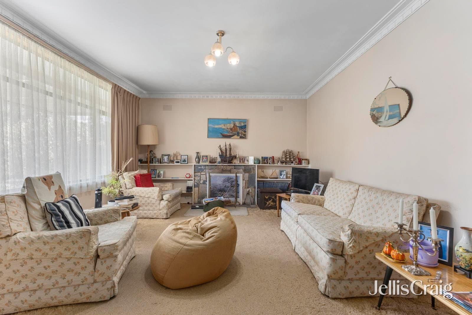 2 Lisbon Street, Glen Waverley, Glen Waverley - Thumbnail 4