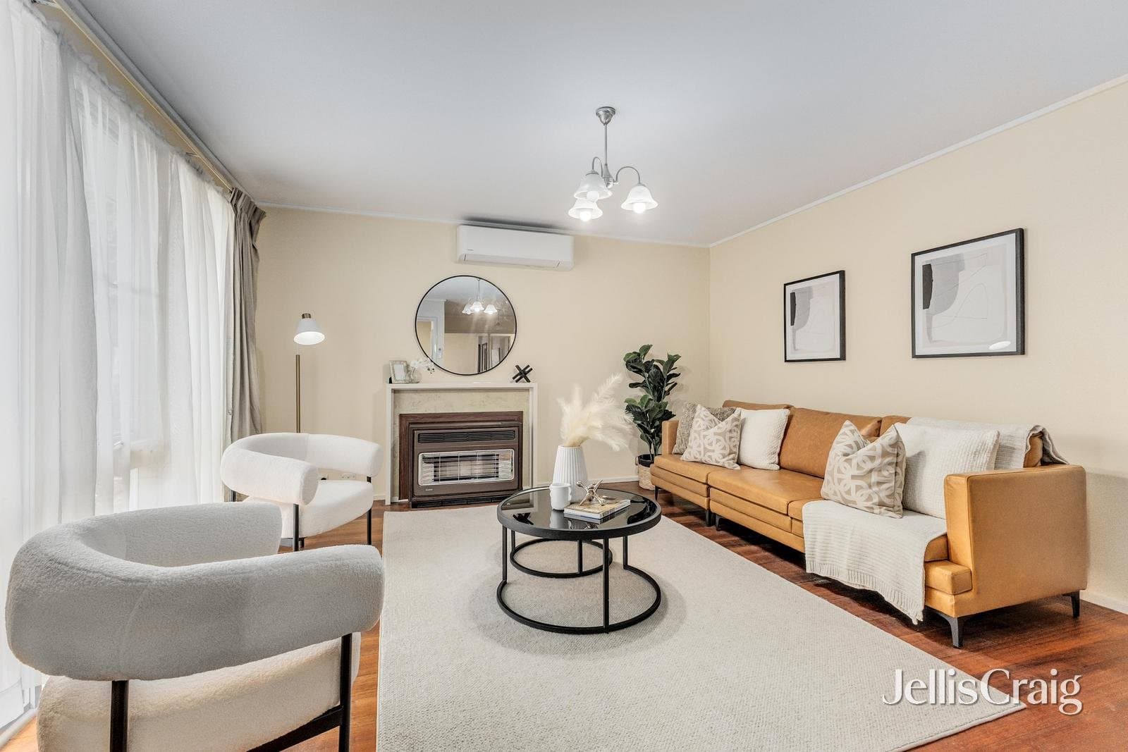 4 Loram Court, Glen Waverley, Glen Waverley - Thumbnail 3