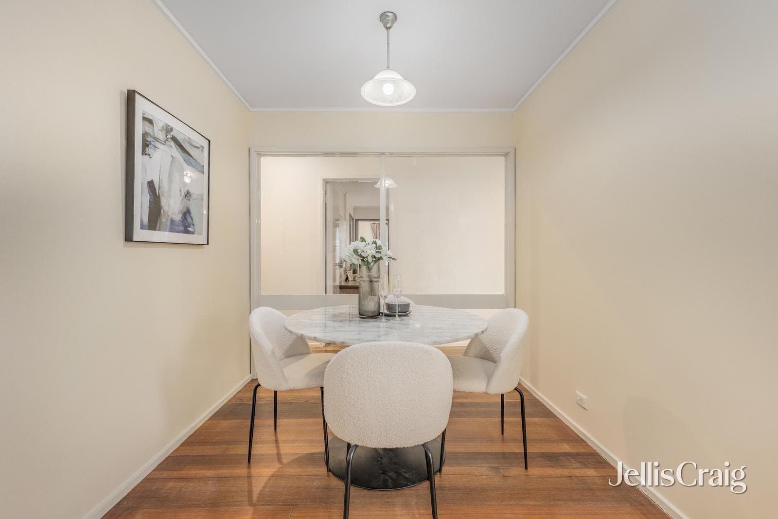 4 Loram Court, Glen Waverley, Glen Waverley - Thumbnail 6