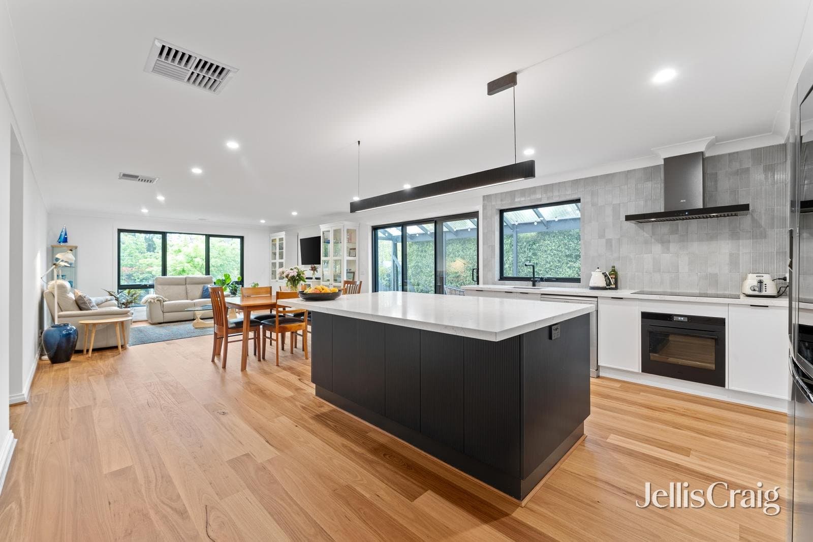 9 Arthur Court, Woodend, Woodend - Thumbnail 6