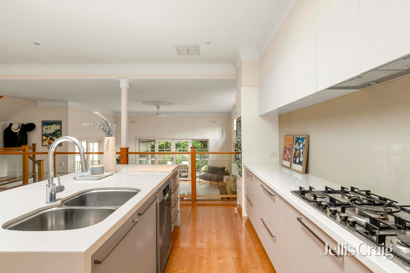 10 Tower Avenue, Alphington, Alphington - Thumbnail 6