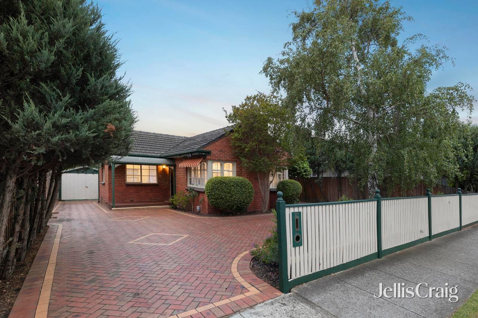 27 Purtell Street, Bentleigh East, Bentleigh East - Thumbnail 2