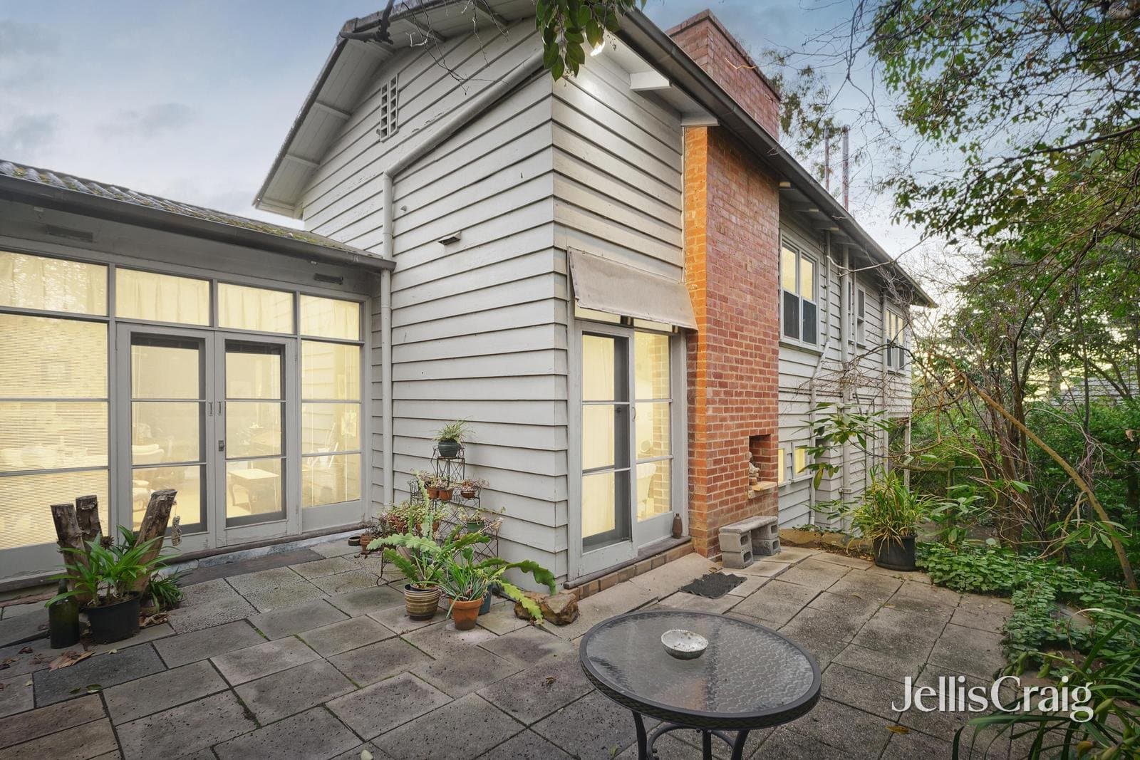 4 Aumann Court, Mont Albert North, Mont Albert North - Image 1