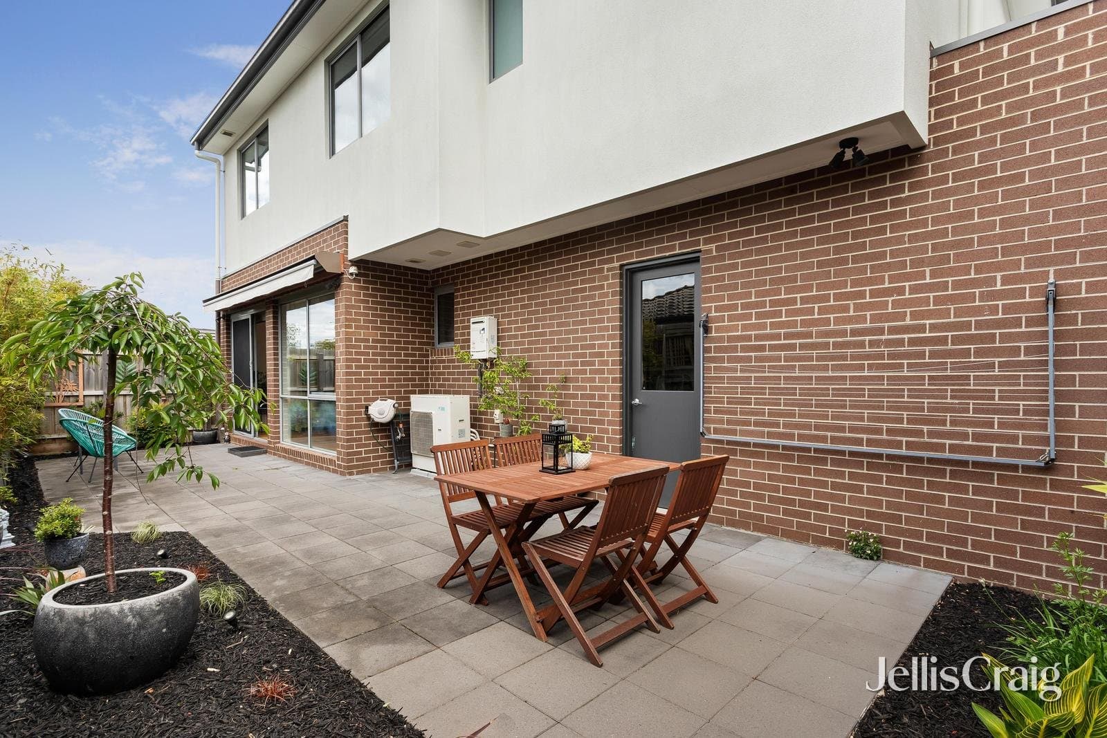 3/10 Olive Grove, Parkdale, Parkdale - Image 1