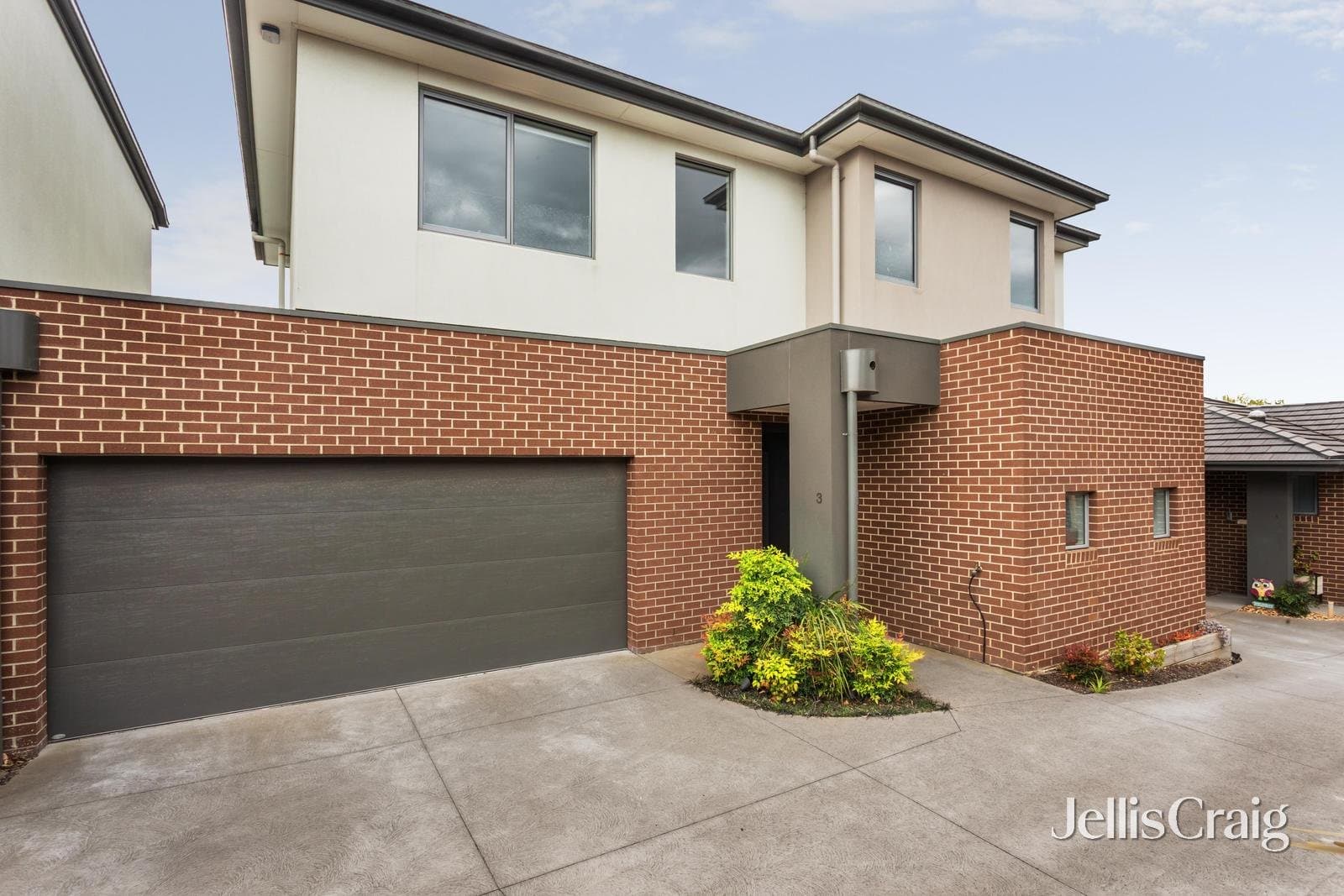 3/10 Olive Grove, Parkdale, Parkdale - Thumbnail 2