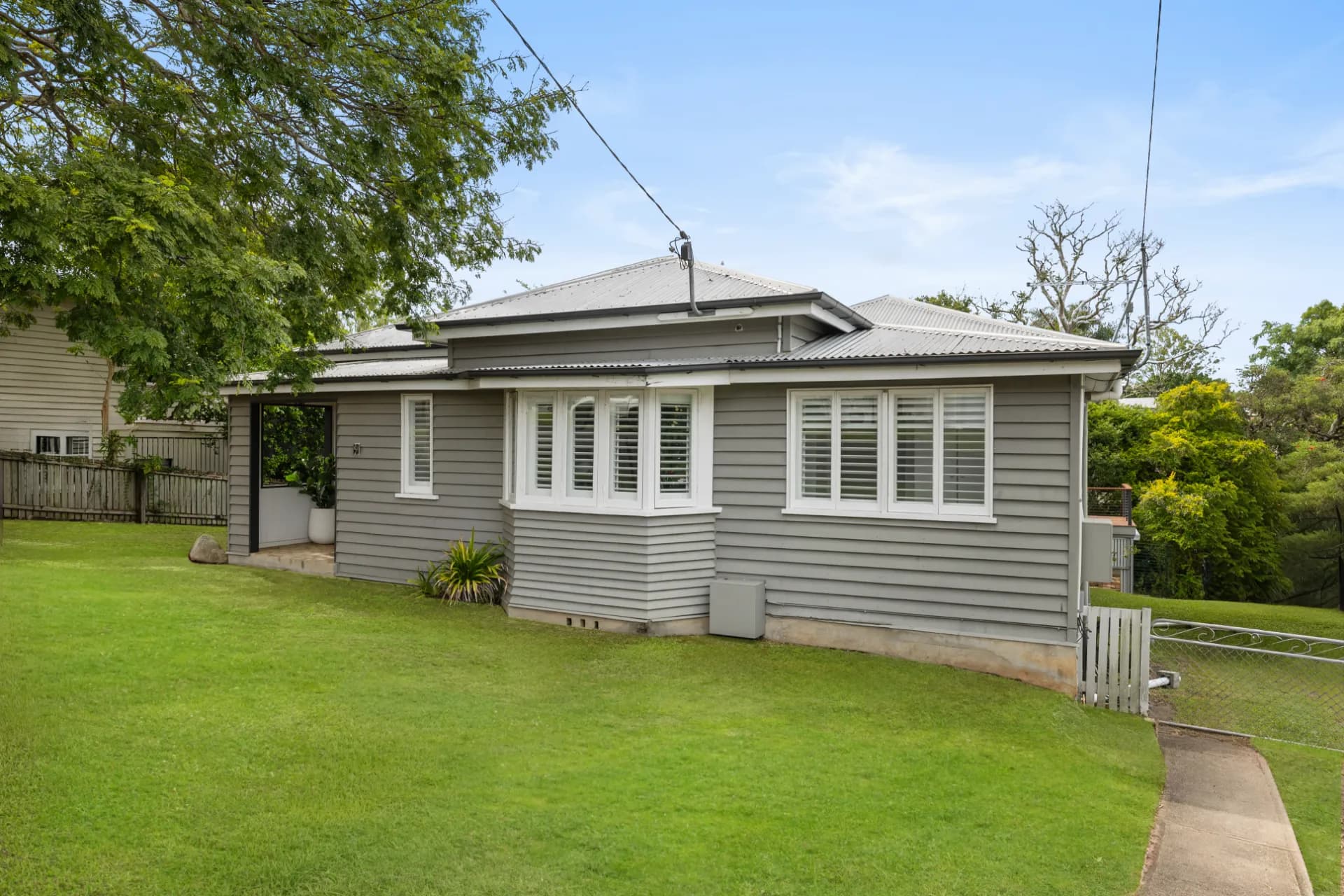 9 Dovedale Cres, Ashgrove., Ashgrove - Image 1