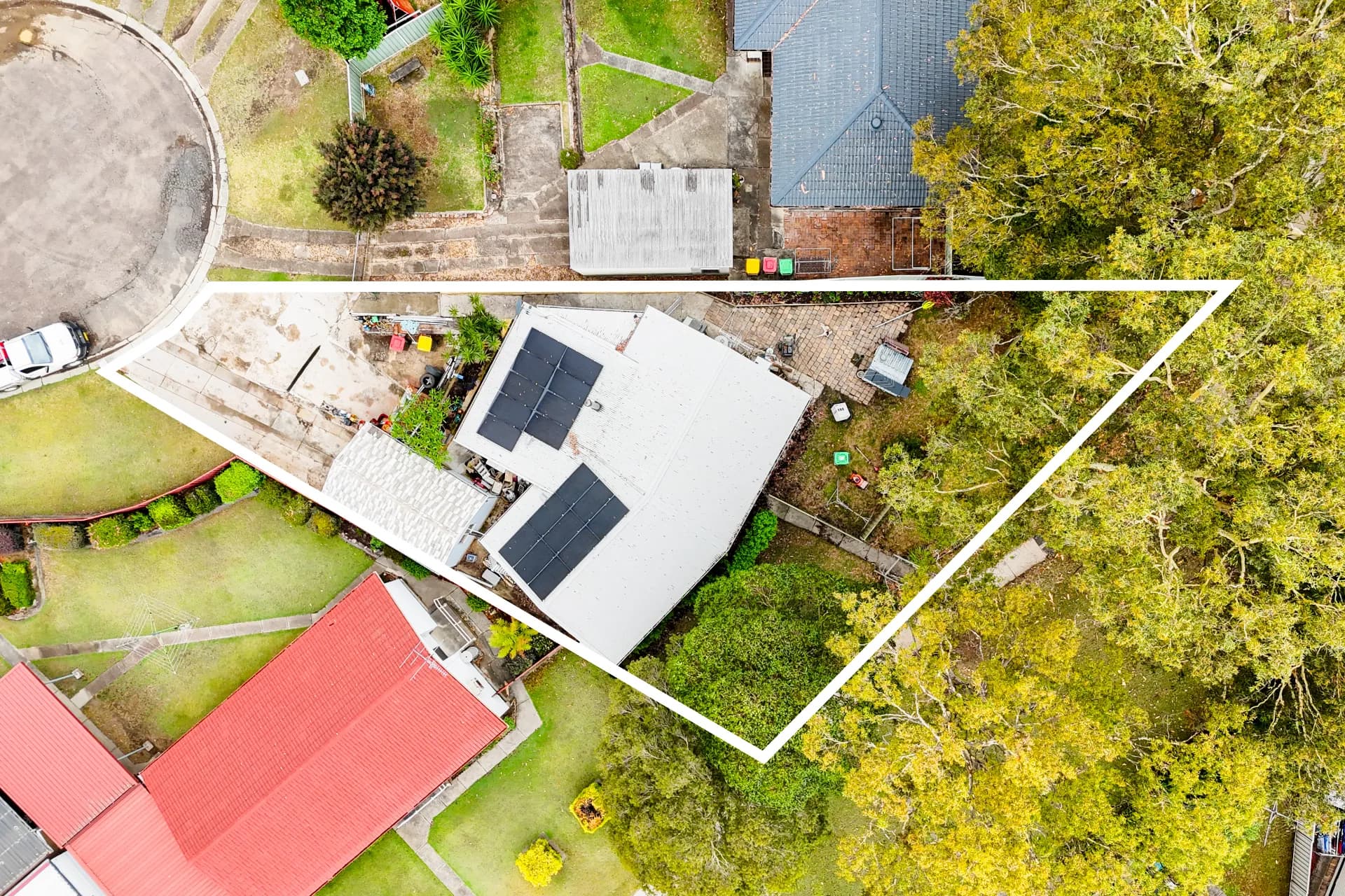 18 Burnham Close, Thornton., Thornton - Thumbnail 2