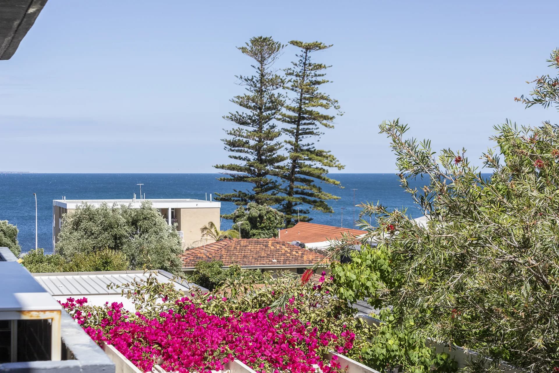 8/23 Avonmore Terrace, Cottesloe., Cottesloe - Image 1
