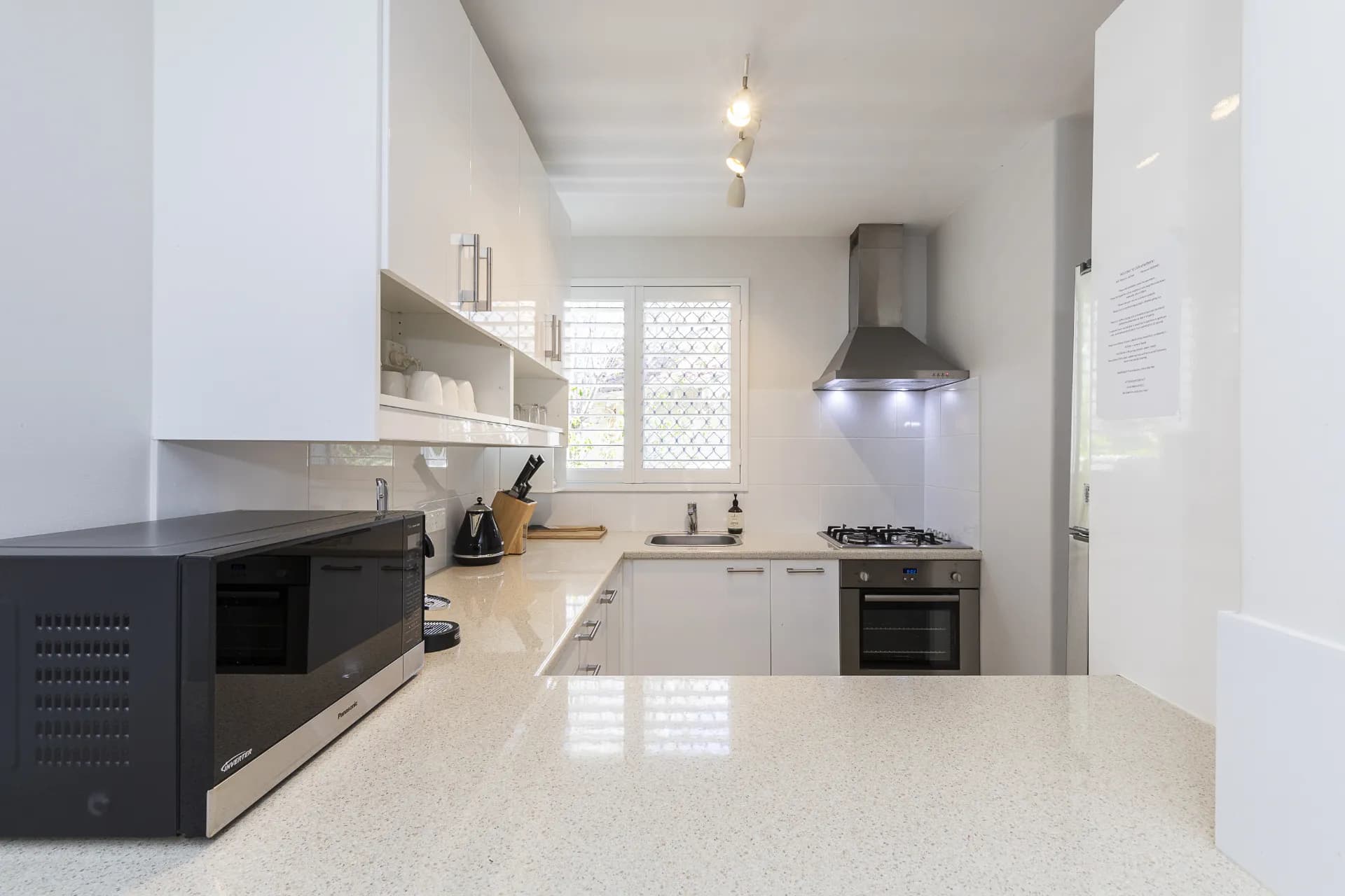 8/23 Avonmore Terrace, Cottesloe., Cottesloe - Thumbnail 7