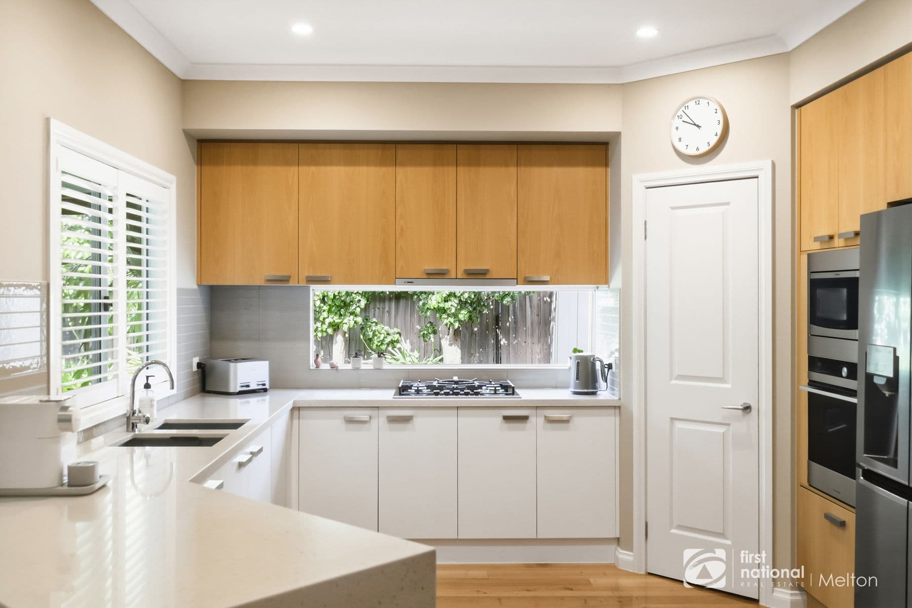 15 BRIDGEWATER AVENUE, Eynesbury, VIC 3338, Vic - Thumbnail 2