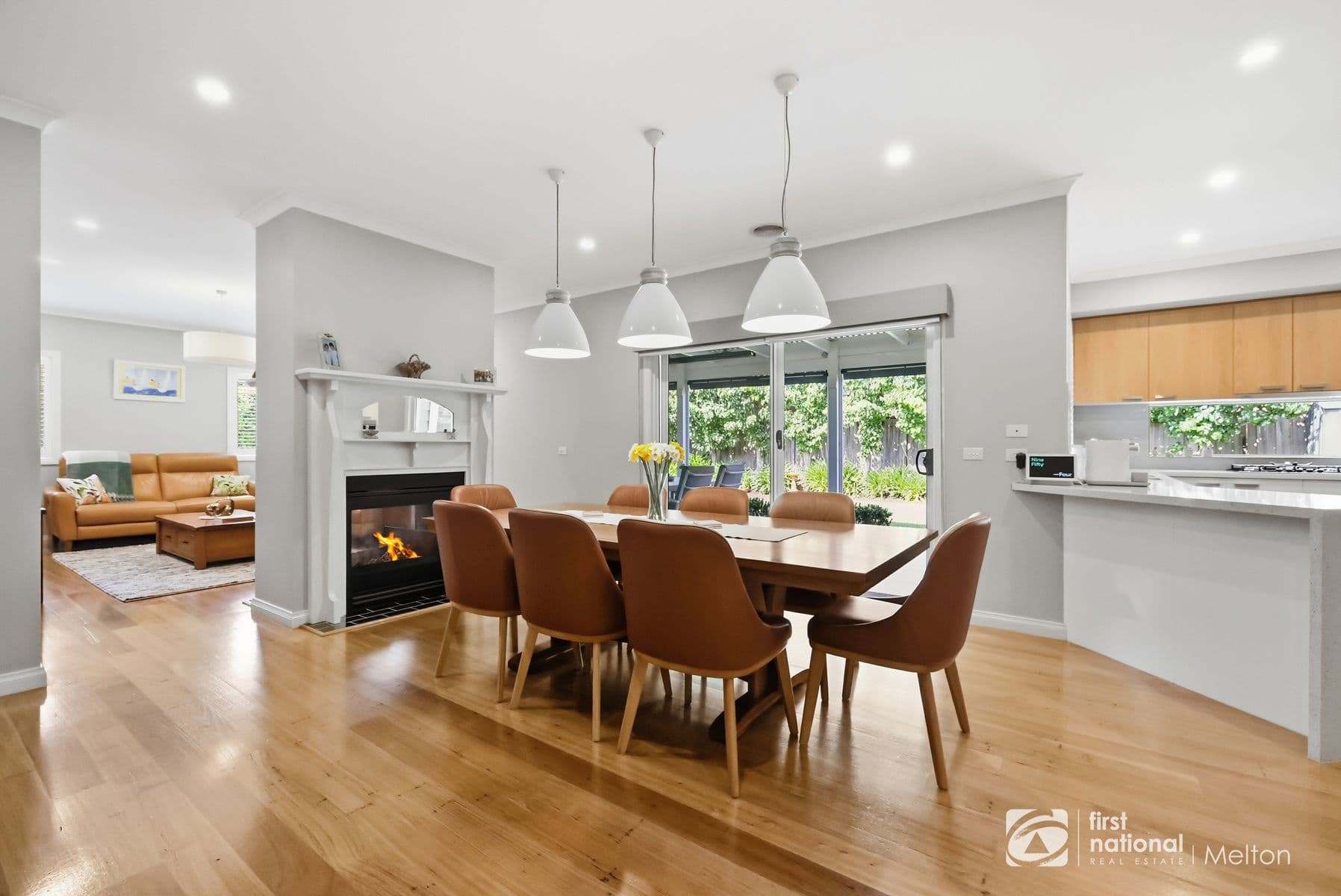 15 BRIDGEWATER AVENUE, Eynesbury, VIC 3338, Vic - Thumbnail 6