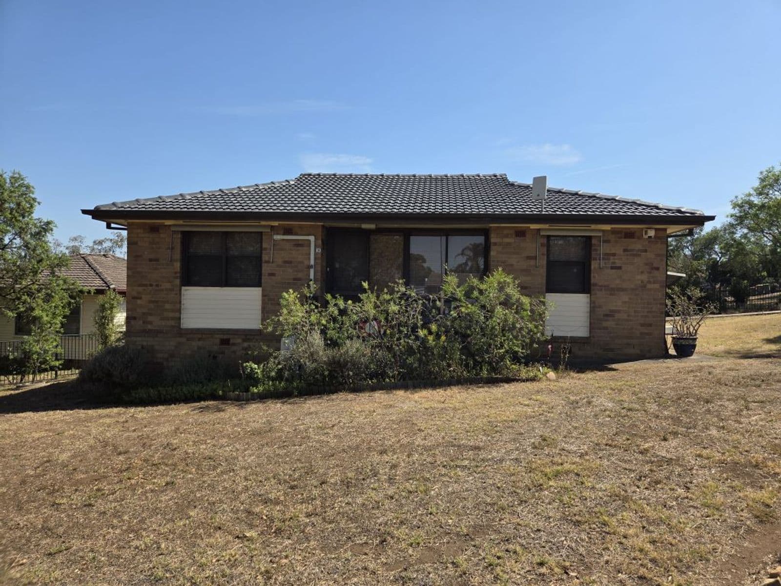 16 Tobruk Ave, Muswellbrook NSW 2333, Muswellbrook - Image 1