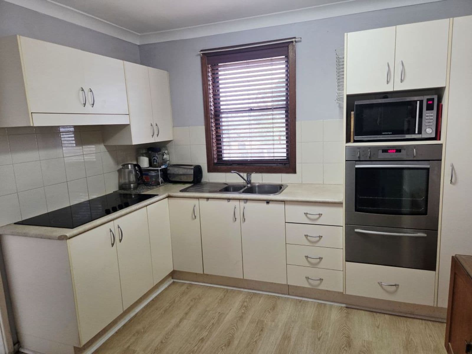 16 Tobruk Ave, Muswellbrook NSW 2333, Muswellbrook - Thumbnail 2