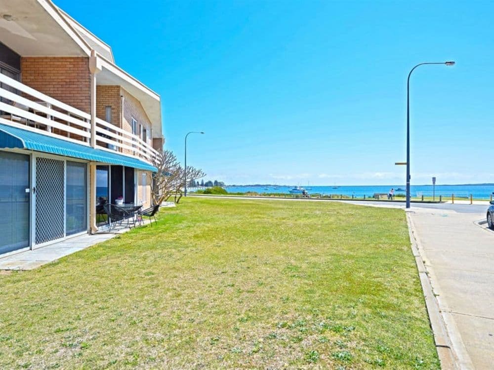 16/153 Esplanade, ROCKINGHAM, WA 6168, Rockingham - Thumbnail 2