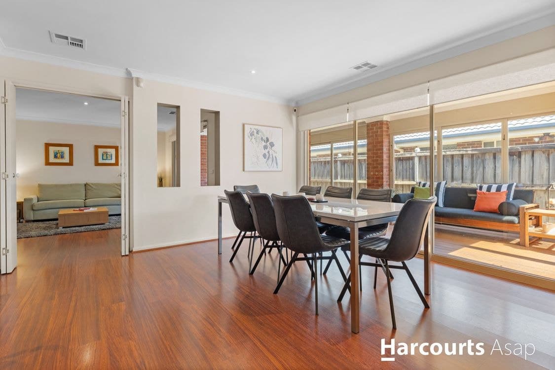 97 Skyline Way, Berwick, VIC 3806, Berwick - Thumbnail 6
