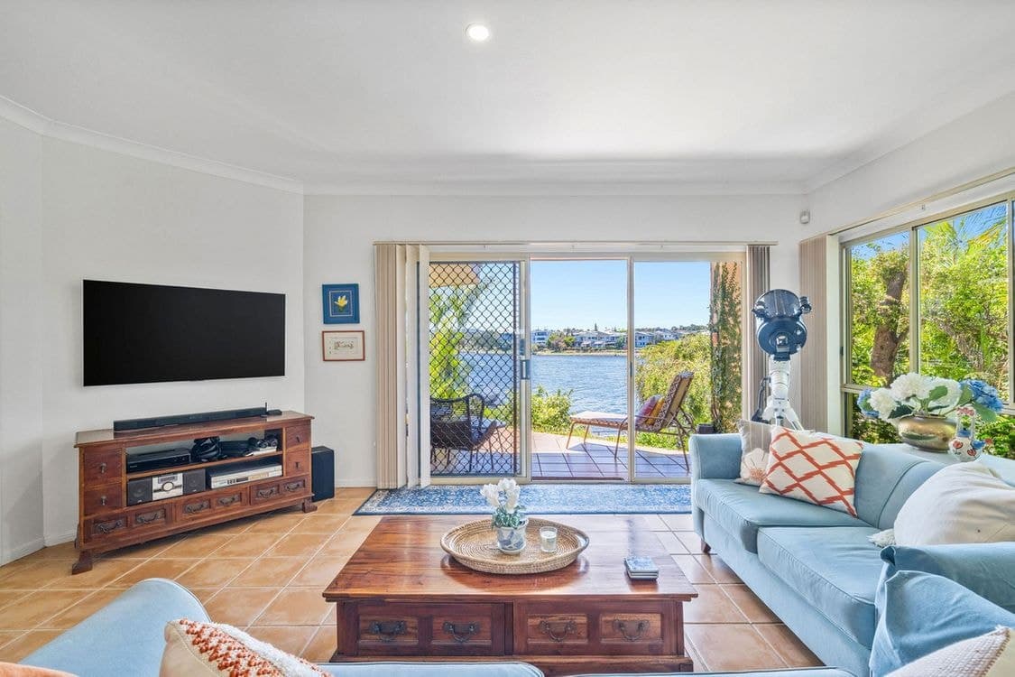 1/10 Cornell Court, Varsity Lakes, QLD 4227, Varsity Lakes - Thumbnail 3