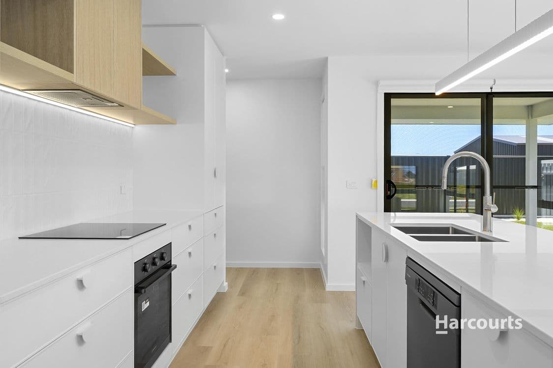 1/9 Tidal Mews, WYNYARD, TAS 7325, Wynyard - Thumbnail 4