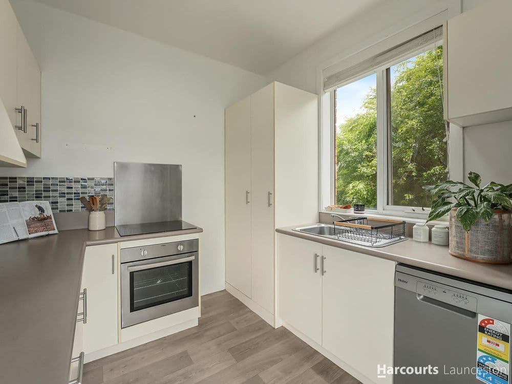 2/1 Bifrons Court, EAST LAUNCESTON, TAS 7250, East Launceston - Thumbnail 6