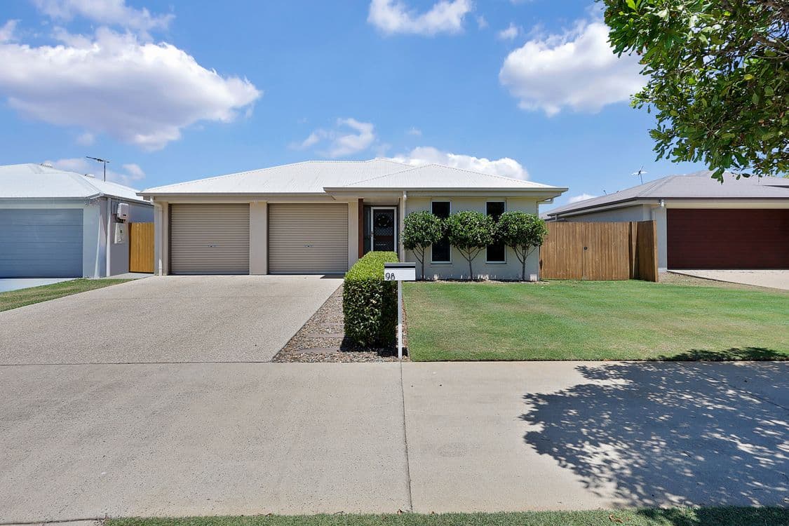 98 Oldmill Drive, BEACONSFIELD, QLD 4740, Beaconsfield - Thumbnail 2