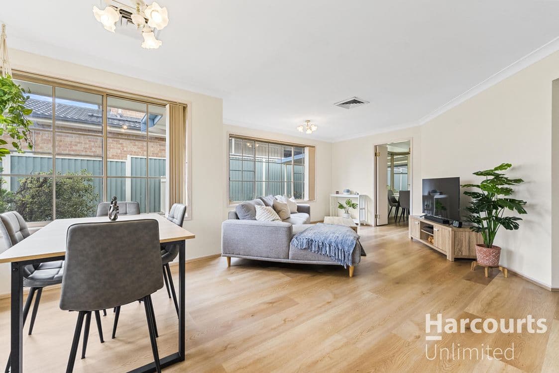 64 Andrew Lloyd Drive, DOONSIDE, NSW 2767, Doonside - Thumbnail 4
