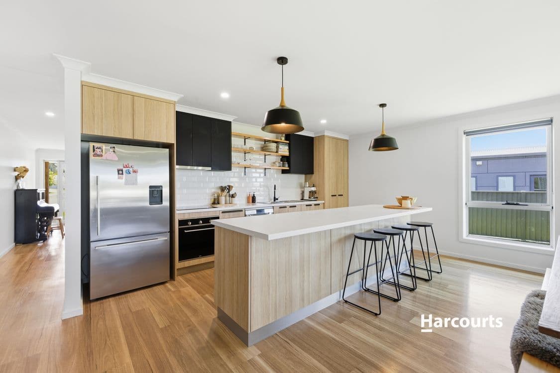 28 Overall Street, SULPHUR CREEK, TAS 7316, Sulphur Creek - Thumbnail 4