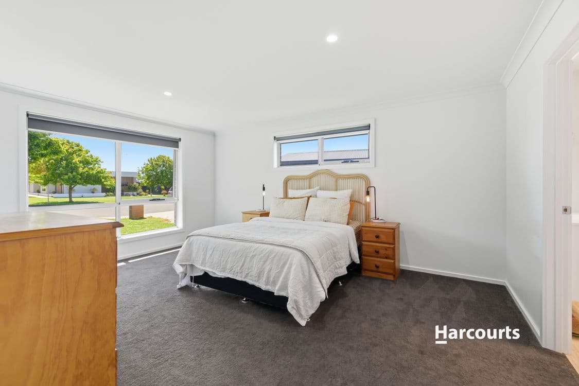 28 Overall Street, SULPHUR CREEK, TAS 7316, Sulphur Creek - Thumbnail 6